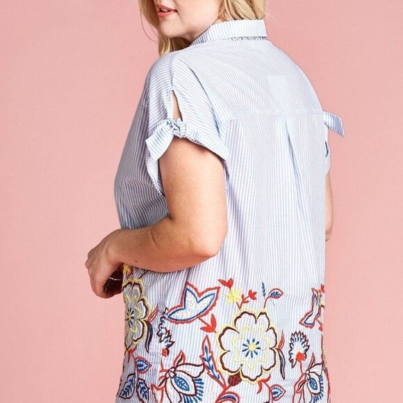 Striped Buttoned Down Collared Blouse - Picture 6 of 6